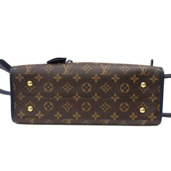 Louis Vuitton Popincourt Shoulder Bag Brown - Picture 2 of 9